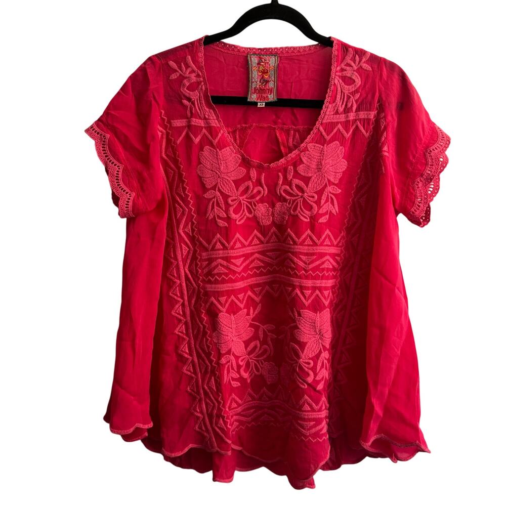 Johnny Was Floral Top Pink Embroidered Pullover Scallop Hem Short Sleeve Sz XS